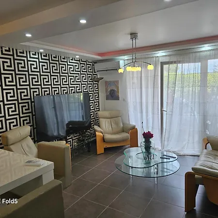 Apartment Via Center Bat A Frejus